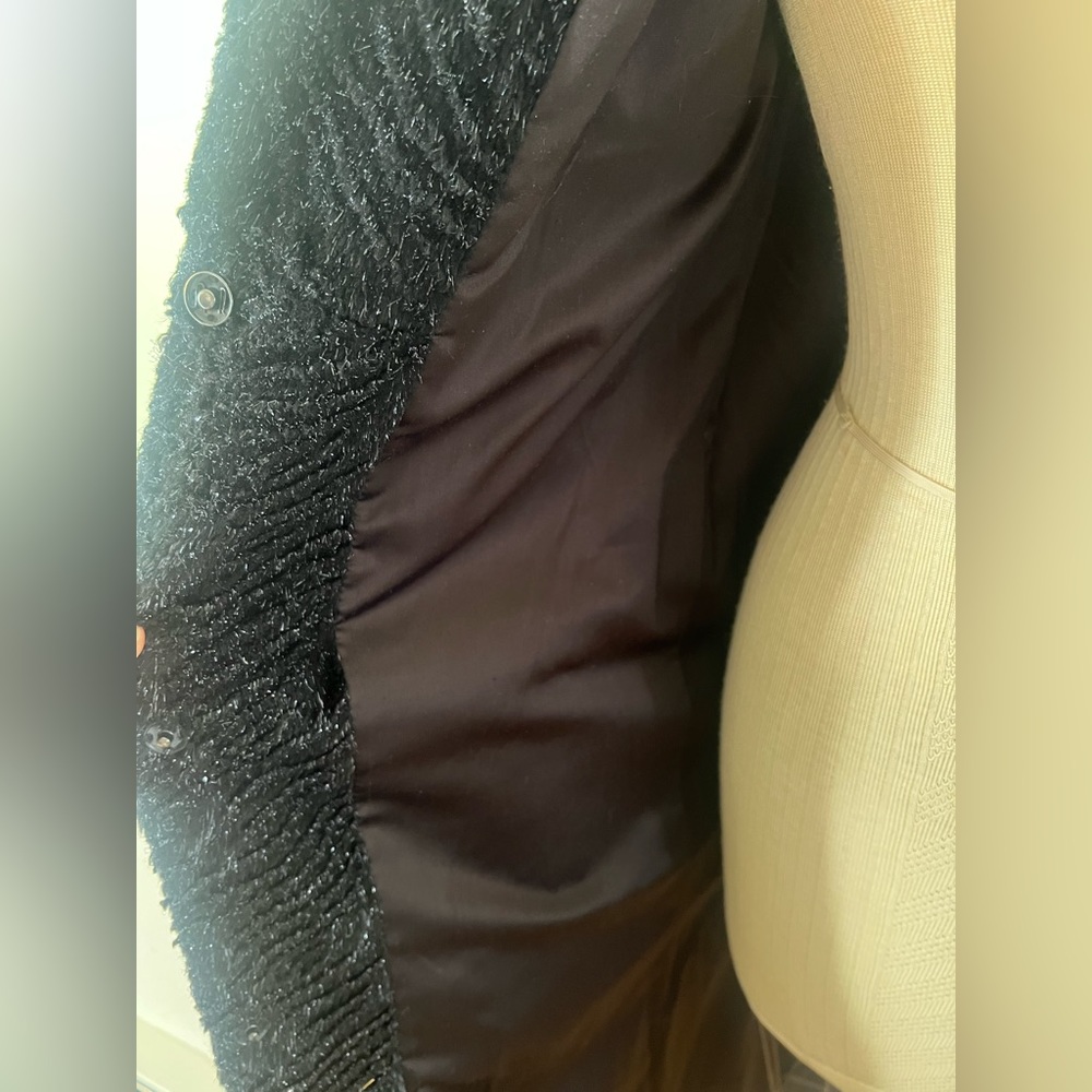 Unreal Fur (Xs) - image 4